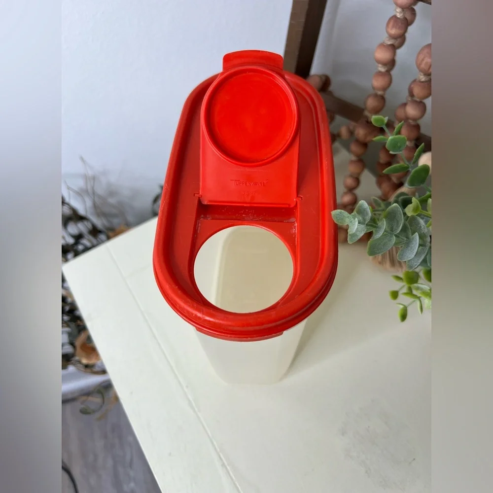 Tupperware Oval #3 Modular Mates - 7-1/2 Cups